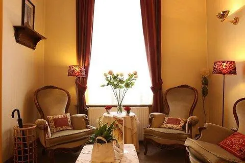 Hotel Botanique Saint-Josse-ten-Noode 2*, Brüssel